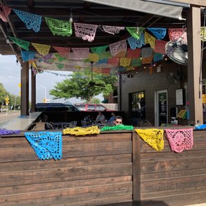 Ambro's Tacos Y Más